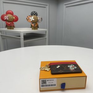 루이비통 LV 참 카드 홀더 모노그램 캔디레드 M12215