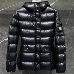 몽클레어 Barante 바란테 후드 숏 다운 패딩 자켓
