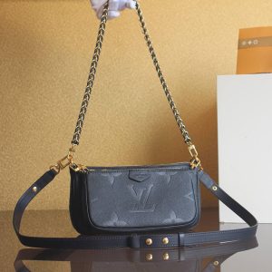 【황벽집】 루이비통 멀티 포쉐트 악세수아 앙프렝뜨 모노그램 M80399
