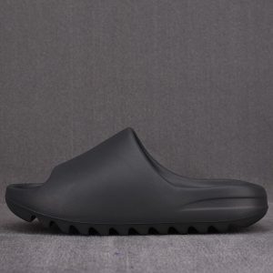 【PK BASF】아디다스 이지 슬라이드 "ONYX" Yeezy Slide HQ6448