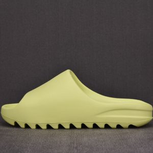 【PK BASF】아디다스 이지 슬라이드 "GLWGRN" Yeezy Slide GX6138