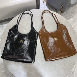 미우미우 아이비 가죽 토트백