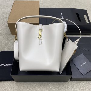 생로랑 LE 5À7 샤이니백 빈티지 화이트 742828