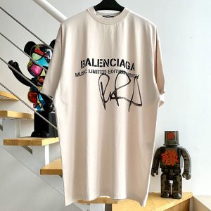 【계단집】 발렌시아가 x 루폴 RuPaul 오버사이즈 반팔 티셔츠