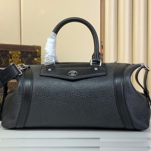 루이비통 LV 바이커 MM 블랙 M14700