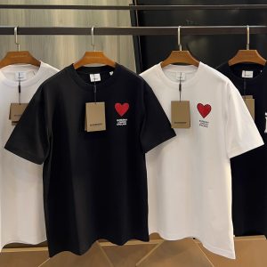 버버리 하트 로고 코튼 반팔 티셔츠