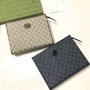 [G+공장] 구찌 GG 수프림 인터로킹G 파우치 클러치백 672956