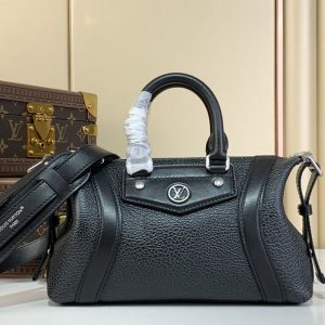 루이비통 나노 LV 바이커 블랙 램스킨 M14623