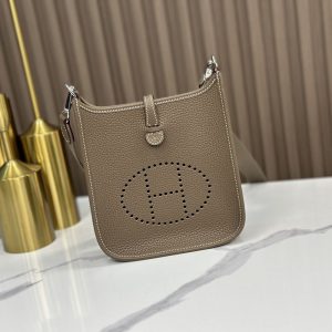 [수공]에르메스 미니 에블린 16 Mini Evelyne 16