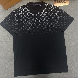 【TJ공장】 루이비통 하프 모노그램 그라데이션 반팔 티셔츠 3 Color  （터보）